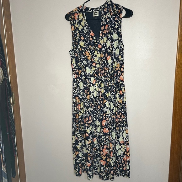 Floral Midi Dress - Picture 1 of 3